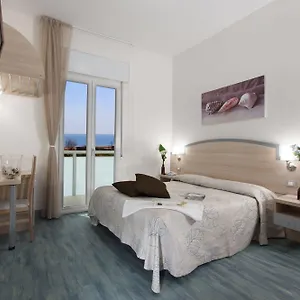 https://hotel-beau-soleil.emilia-romagnahotels.net